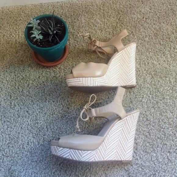 Nine West Shoes - Nine West Nude Beige Lace Wedges Knit